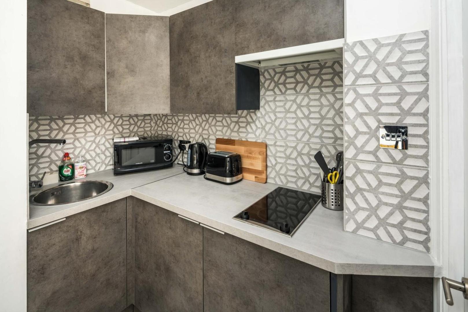 New Sleek & Modern Studio In The Heart Of Chelsea Londýn Exteriér fotografie